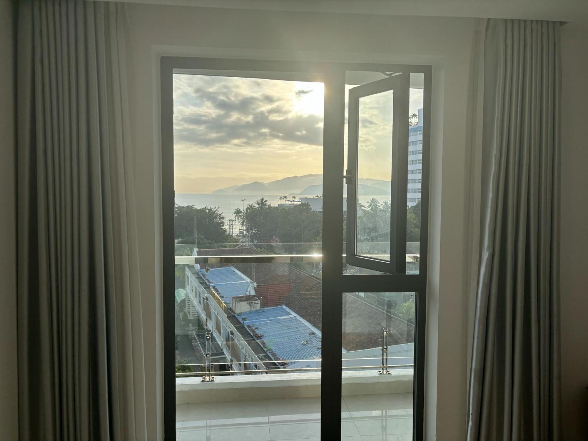 Ha Trang Voronezh Hotel And Apartment Nha Trang Extérieur photo